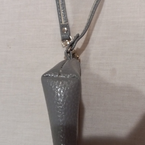Wristlet - Picture 4 of 10